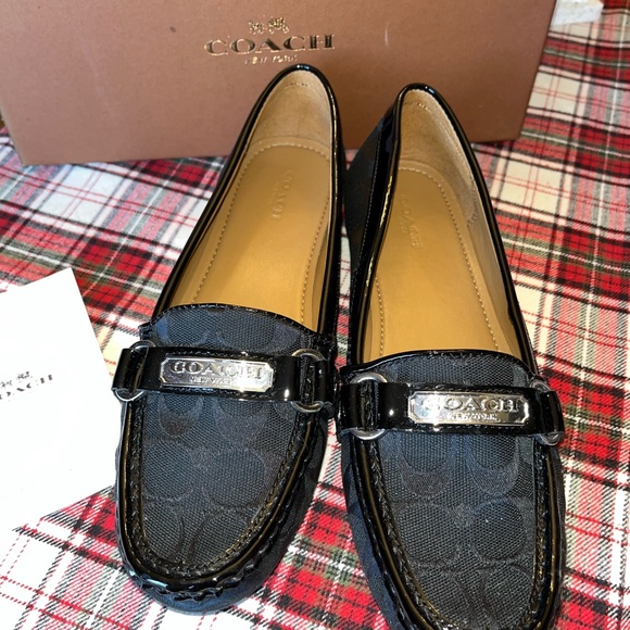 Coach Felisha Black signature C Loafers Size 9M WITH BOX! NEW!! - Picture 1 of 5